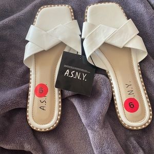 Brand new white square toe sandal! SIZE 6